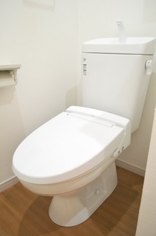 トイレ　トイレもきれいです