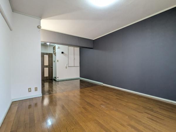居室・リビング　★室内写真はすべて別の部屋のものです。