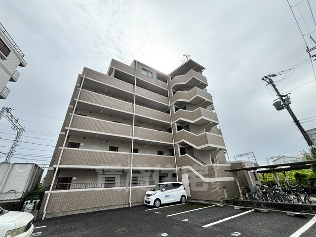 京阪宇治線 桃山南口駅 徒歩11分 築30年