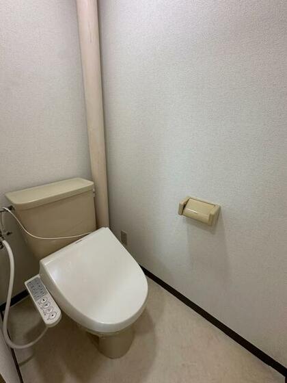 新興コーポIのトイレ写真
