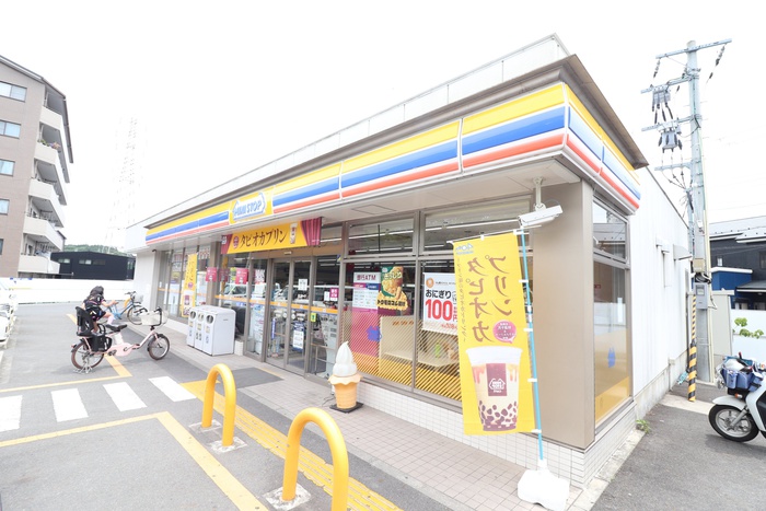 コンビニ　ミニストップ石山寺3丁目（コンビニ）まで280m