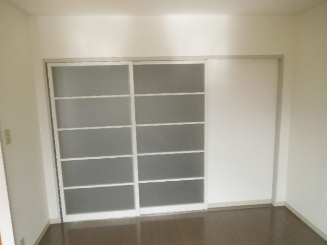 その他　入居中につき写真は入居前のものです