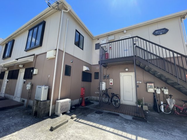町屋スプリングハイツの外観写真