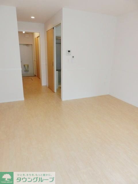 その他部屋・スペース　別角度から見た居室です