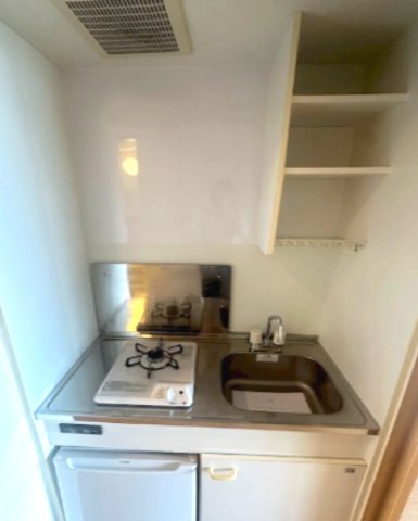 キッチン　※別部屋参考写真