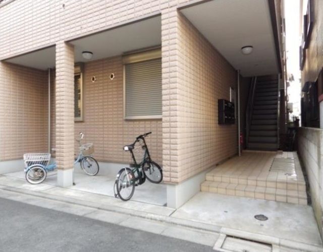 エントランス　外観