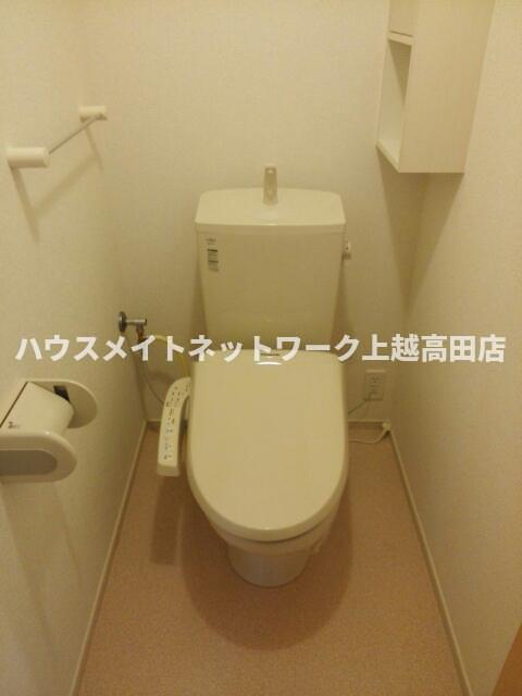トイレ　温水洗浄暖房便座
