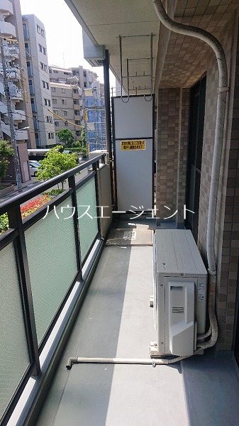 バルコニー　ベランダです※参考画像