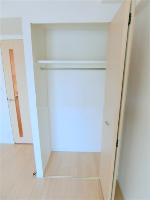 収納　収納　1メートル程の使いやすいクローゼット