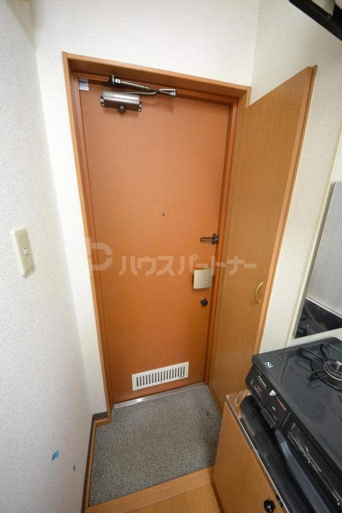 エルレーブの玄関写真