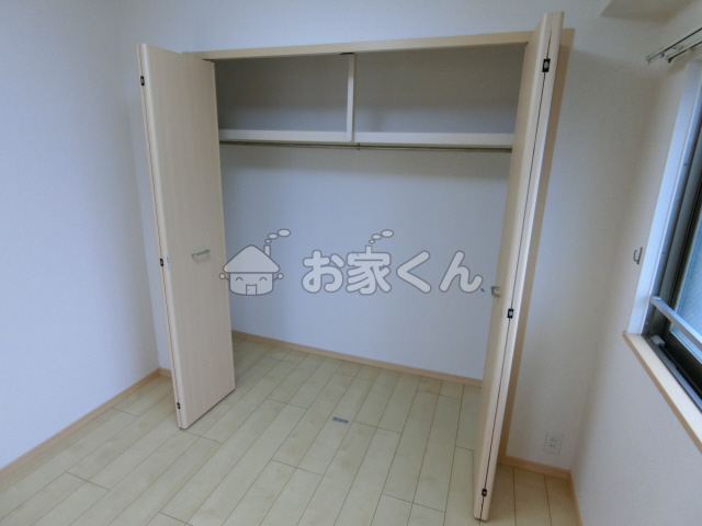 収納　クローゼット