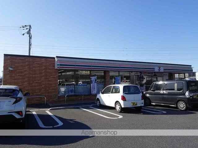 コンビニ　セブンイレブン野洲妙光寺店（コンビニ）まで585m