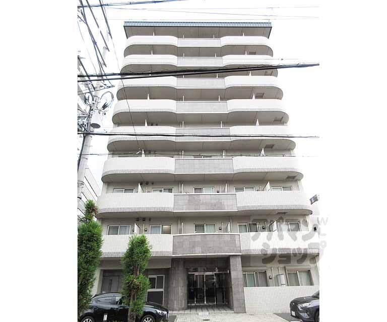 エリーフラッツ京町の外観写真