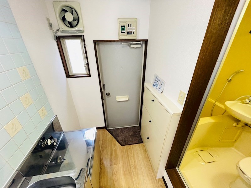 玄関　同一物件参考写真