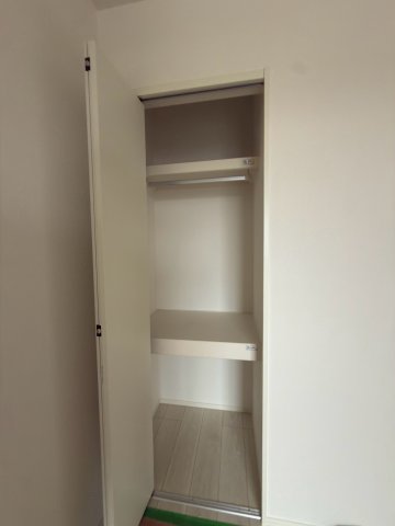 収納　建築中のお写真になります。※現状優先