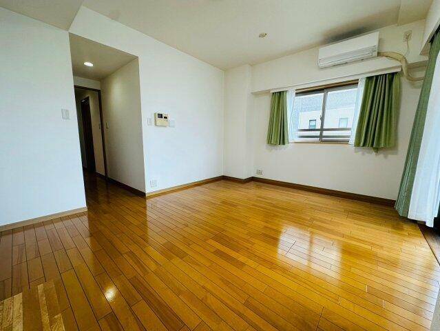 その他部屋・スペース　フローリング