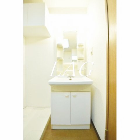 洗面設備　洗面台です。