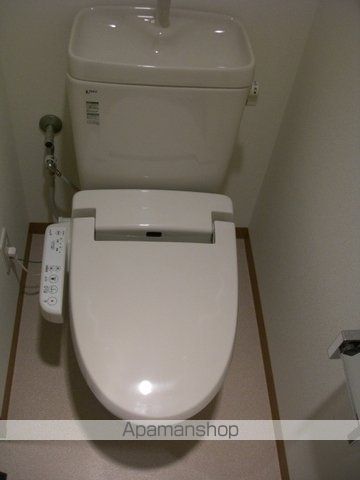 ＪＲ中央線 荻窪駅 徒歩9分 8階建 築17年のトイレ写真