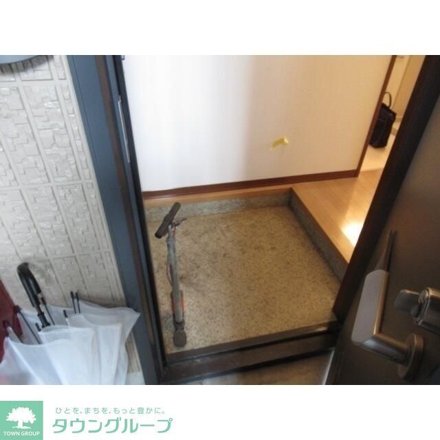 ローズハイム船橋宮本の玄関写真