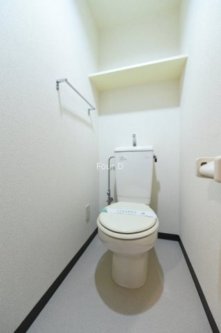 トイレ　内見予約受付中、お気軽にお問い合わせください。【0037-6