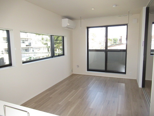 その他　11.2帖の角部屋の開放感のあるLDK。良い空間です。