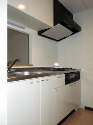 キッチン　人気の対面システムキッチンタイプです！