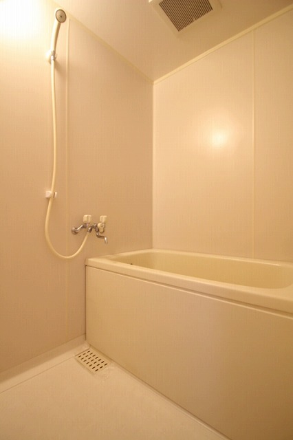 バス・シャワールーム　同物件別室