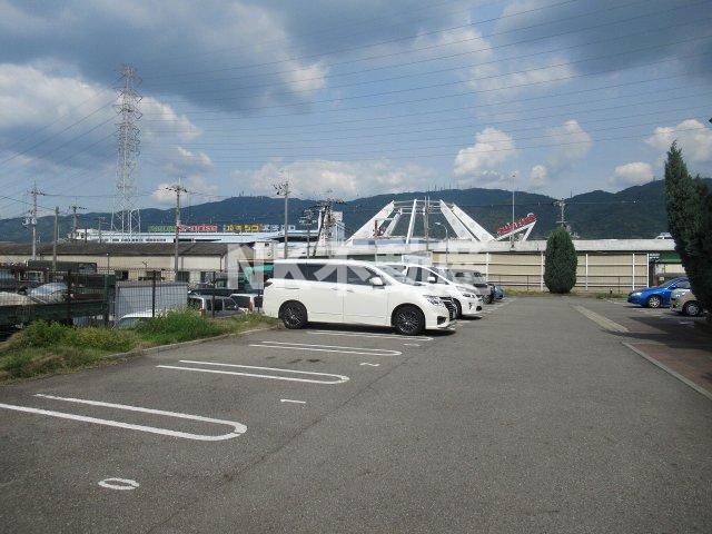 駐車場　駐車場です