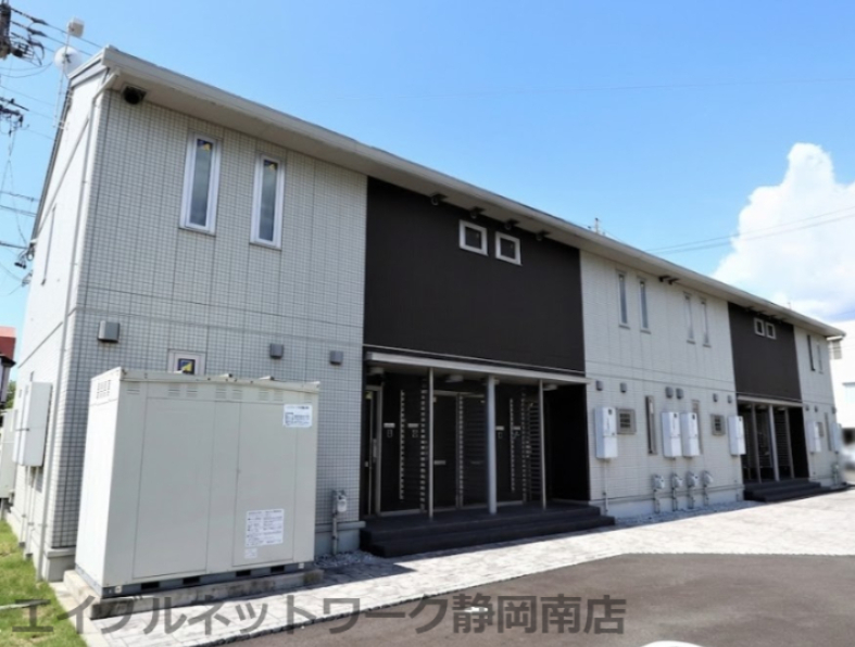 建物外観　外観は落ち着いています