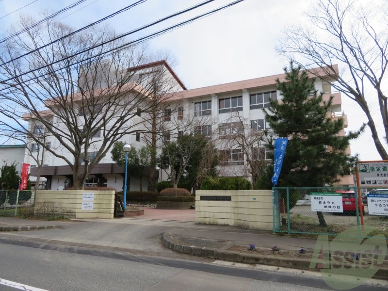 中学校　仙台市立南光台東中学校（中学校）まで1963m