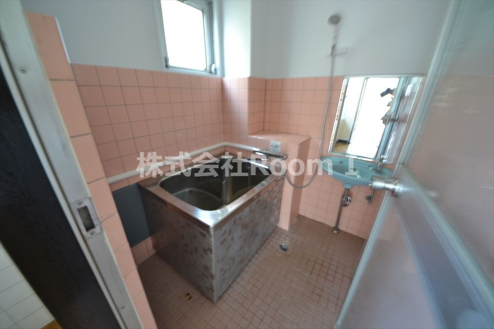 バス・シャワールーム　きれいなお風呂です