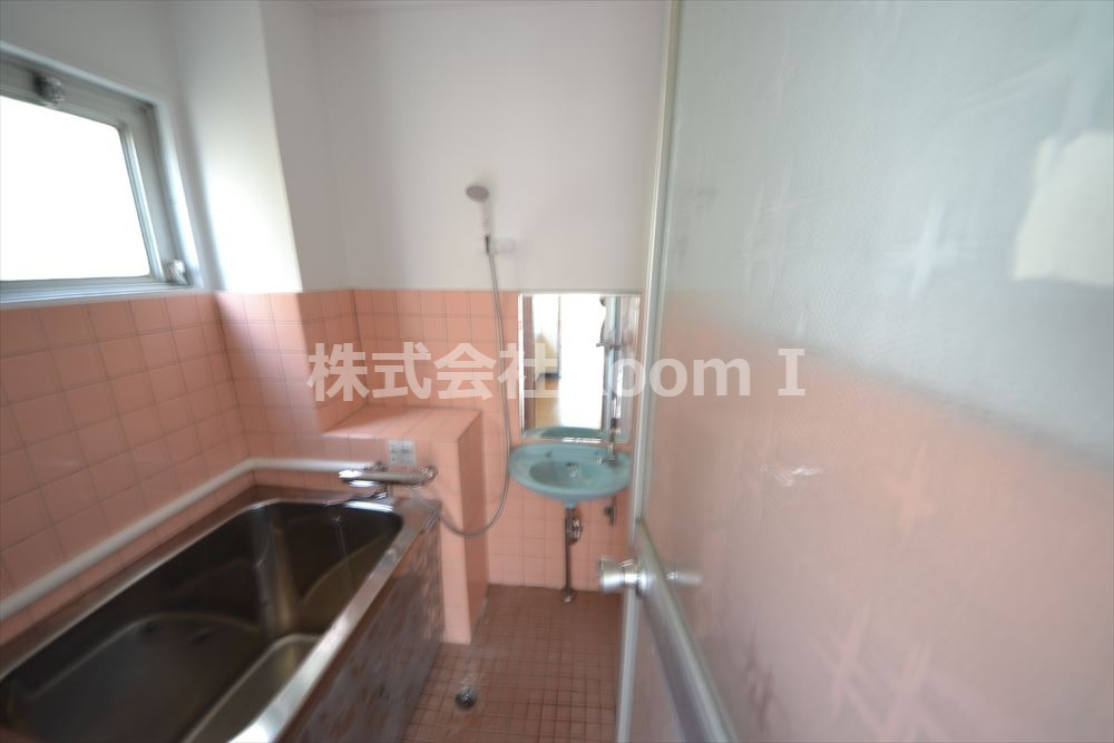 洗面設備　広い洗面スペース