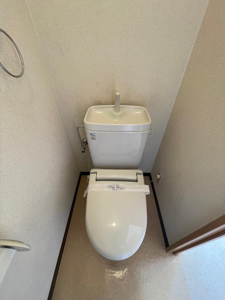 コーポカレンのトイレ写真