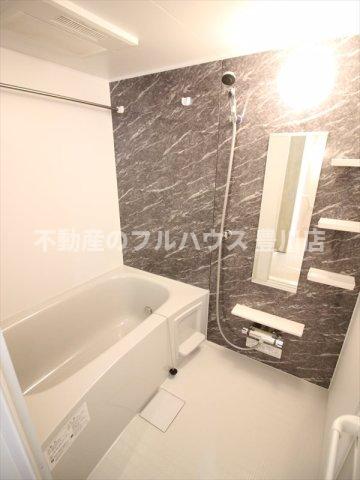 バス・シャワールーム　写真は同型別室