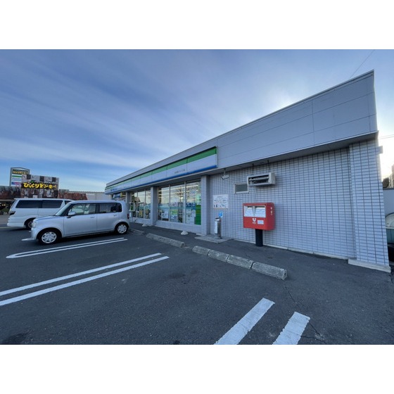 コンビニ　ファミリーマート仙台泉バイパス店（コンビニ）まで839m