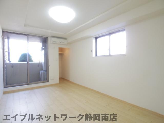 その他部屋・スペース　内装は落ち着いています