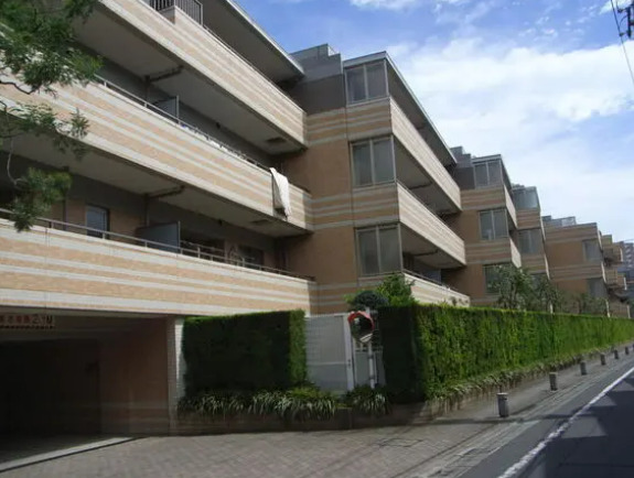豊島区目白のマンションの建物外観