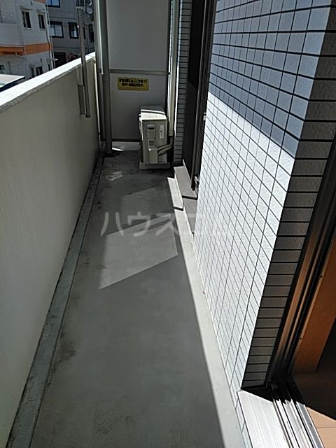 【静岡市清水区船原のマンションのバルコニー】