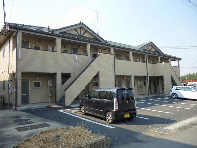 グランドハイツ熊野堂II号館の建物外観