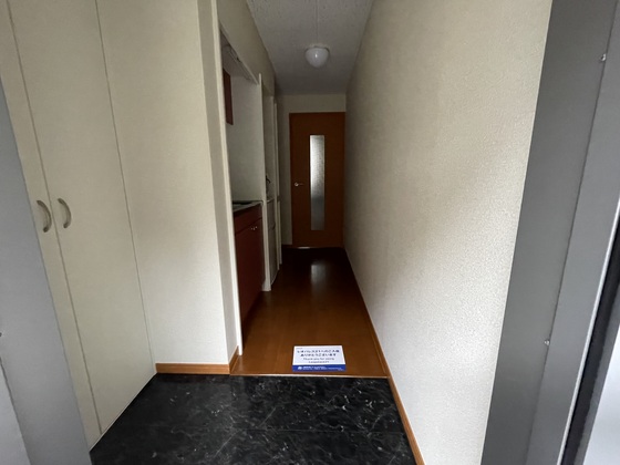 玄関　※別部屋の写真です