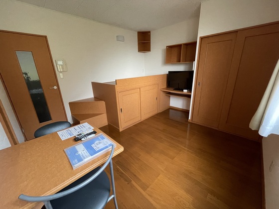 居室・リビング　※別部屋の写真です