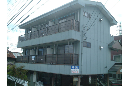 シャトーリオン飯田の建物外観