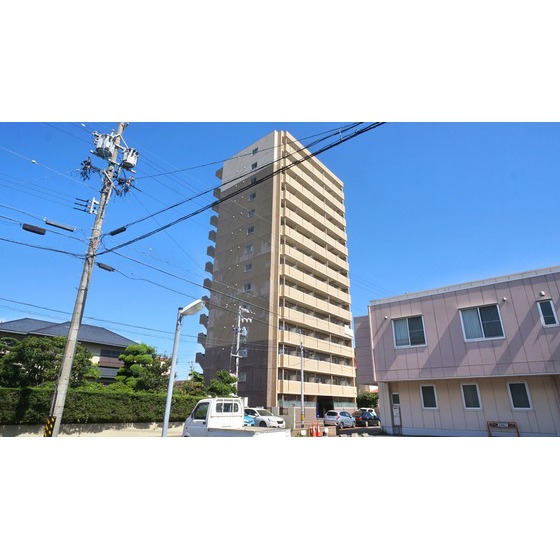 Ｓ－ＦＯＲＴ津新町の建物外観