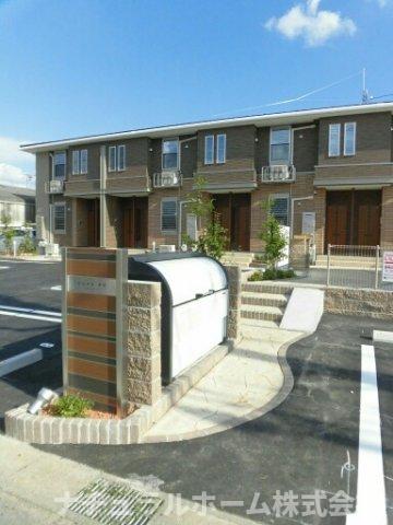 【豊橋市中浜町のアパートの建物外観】