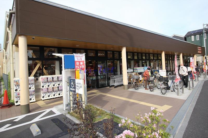 【川崎市幸区古川町のマンションのスーパー】