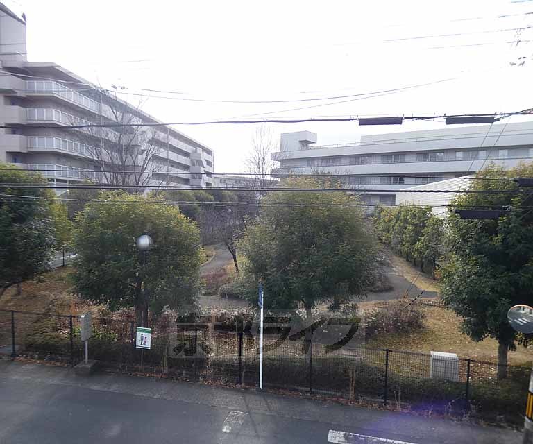 【京都市伏見区日野馬場出町のアパートの眺望】