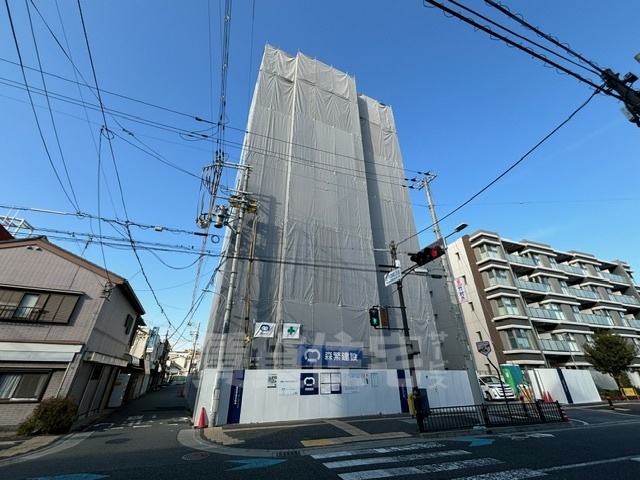 【豊中市庄内幸町のマンションの建物外観】