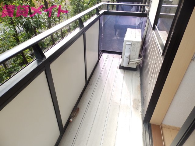バルコニー　同型参考写真