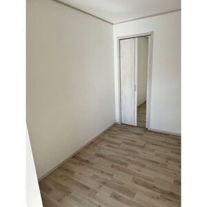 その他部屋・スペース　クローゼットに全身鏡がついています。