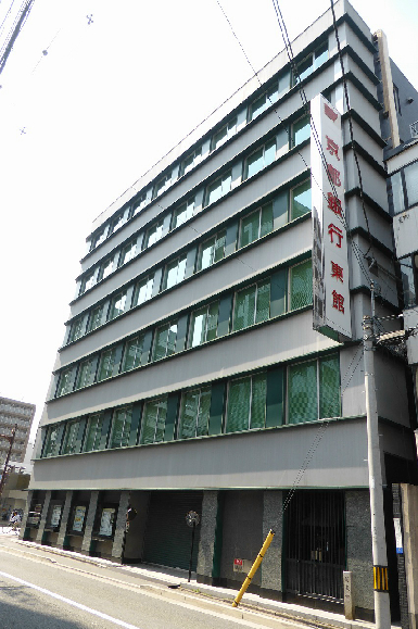 【京都市下京区上平野町のマンションの銀行】